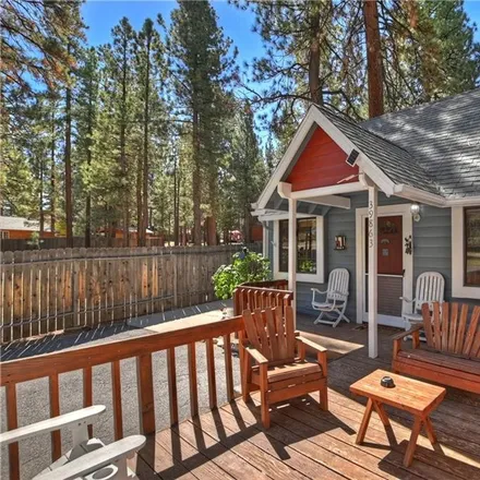 Image 2 - 39863 Forest Road, Big Bear Lake, CA 92315, USA - House for sale