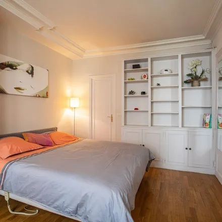 Image 6 - 2 Rue d'Armaillé, 75017 Paris, France - Apartment for rent