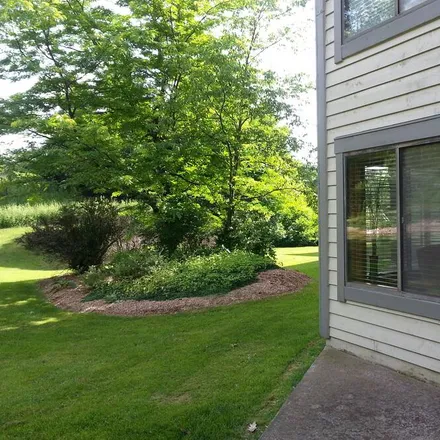 Image 5 - Saltlick Township, PA - Condo for rent