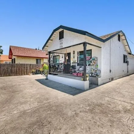Image 2 - 852 West Gage Avenue, Los Angeles, CA 90044, USA - House for rent