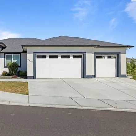 Buy this 4 bed house on 5664 S Kent St in Kennewick, Washington