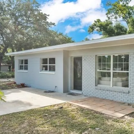 Buy this 3 bed house on 802 S Castle Ct in Tampa, Florida