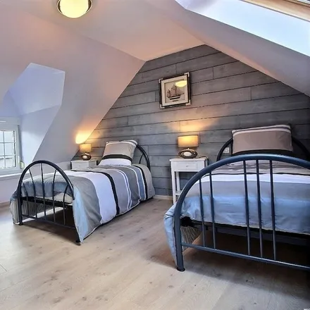 Rent this 4 bed house on Rue de Tréguier in 22740 Lézardrieux, France
