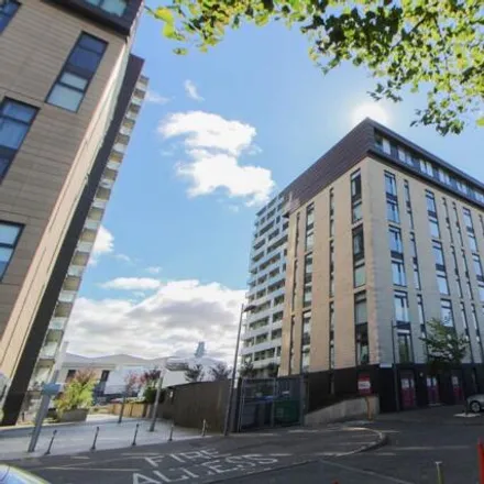 Image 1 - 357 Glasgow Harbour Terraces, Thornwood, Glasgow, G11 6EG, United Kingdom - Apartment for rent
