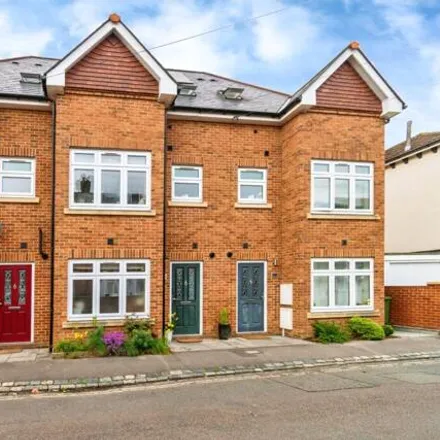Buy this 3 bed townhouse on 8 Brighton Road in Bedford Place, Southampton