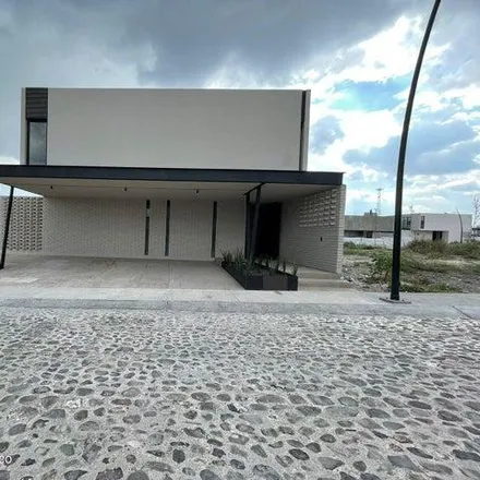 Buy this studio house on Lomas del Campanario 1 in Hércules, 76069 Querétaro