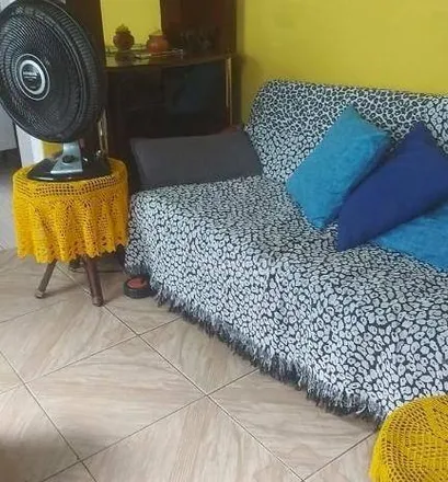 Buy this 2 bed house on Rua Leite Ribeiro in Fonseca, Niterói - RJ