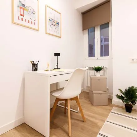 Rent this 2 bed apartment on Paseo de los Melancólicos in 69, 28005 Madrid