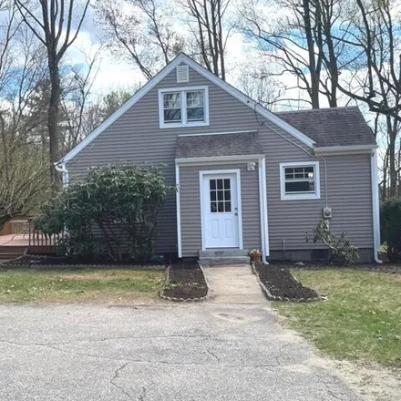Rent this 3 bed house on 628 Monroe Turnpike in Monroe, CT 06468