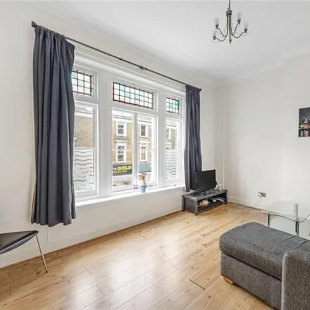 Buy this 1 bed apartment on Cancer Research UK in 350 North End Road, London