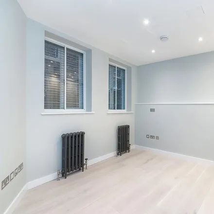 Image 7 - Augustus Harris, Catherine Street, London, WC2B 5JY, United Kingdom - Apartment for rent