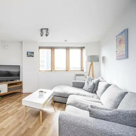 Buy this 2 bed apartment on 1 Meath Crescent in London, E2 0QG