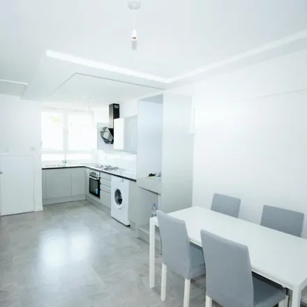 Rent this 2 bed apartment on Raynham House in Harpley Square, London