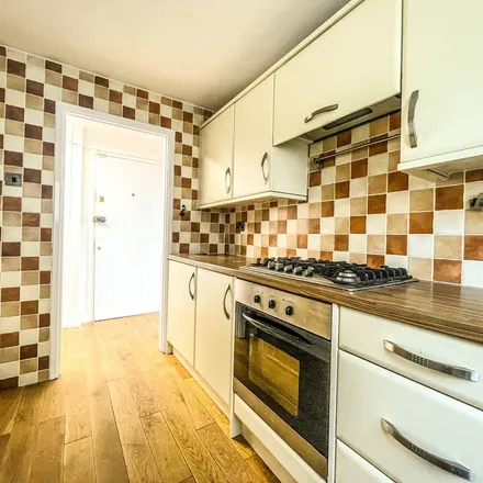 Rent this 2 bed apartment on The Philog in Cardiff, CF14 1EF