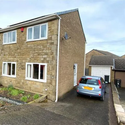 Buy this 3 bed house on Eskdale Avenue in Shelf, HX3 7NH