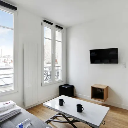 Image 3 - 48 Rue de la Jonquière, 75017 Paris, France - Apartment for rent
