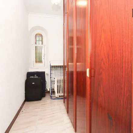 Rent this 3 bed apartment on Kemana in Calle Buensuceso, 18002 Granada