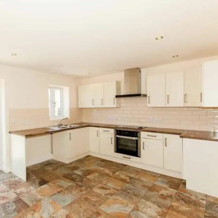 Image 2 - Dunsil Close, Arkwright Town, S44 5FF, United Kingdom - House for sale