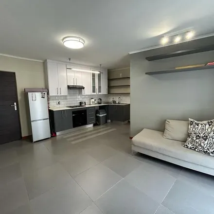 Rent this 1 bed apartment on 1162 Park Street in Hatfield, Pretoria