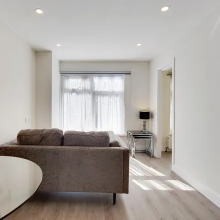 Rent this 1 bed apartment on Hazel Way in London, SE1 5XW