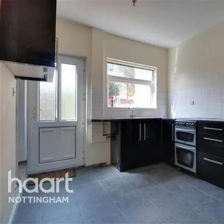 Image 4 - 53 Ragdale Road, Bulwell, NG6 8GP, United Kingdom - Townhouse for rent