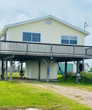 Buy this 3 bed house on 190 Lakeshore Drive in Aransas County, TX 78382