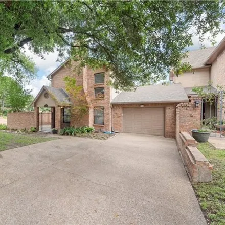 Image 2 - 125 Pleasant Grove Ln, Waco, Texas, 76712 - Condo for sale