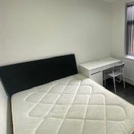 Image 1 - 53 Lower Ford Street, Coventry, CV1 5PW, United Kingdom - Room for rent