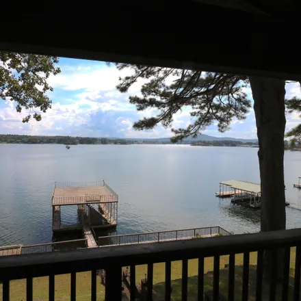 Buy this 2 bed house on 400 Lake Hamilton Drive in Hot Springs, AR 71913