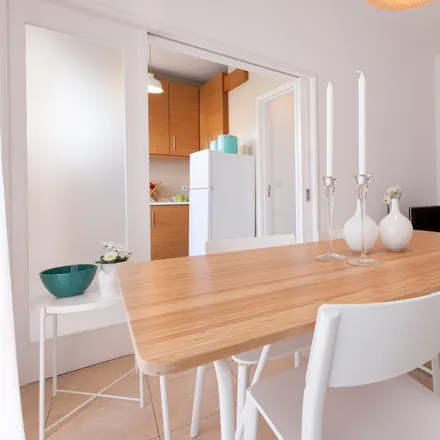 Rent this 2 bed apartment on Farmácia São Roque in Rua de Camões, 4000-376 Porto