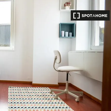 Rent this 1 bed apartment on Rua de Aníbal Cunha 269 in 4050-049 Porto, Portugal