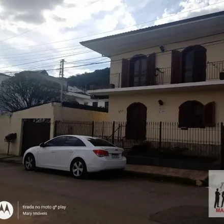 Rent this 4 bed house on Rua João Sabino Pereira in Região Urbana Homogênea V, Poços de Caldas - MG
