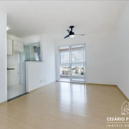 Rent this 3 bed apartment on Edifício New Age in Rua Álvaro Andrade 225, Portão