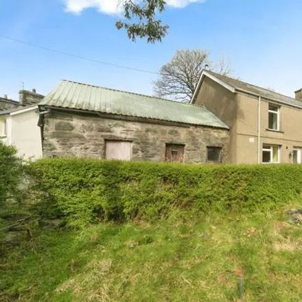 Buy this 3 bed house on Waterloo Cottages in Pen-y-bryn, Manod