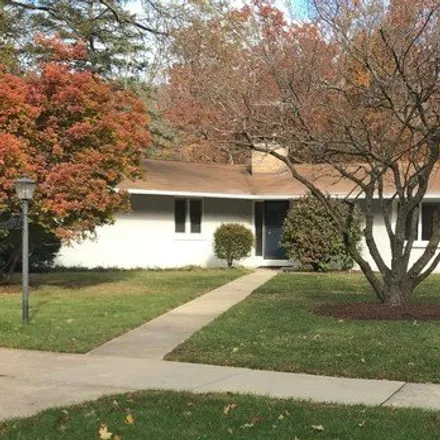 Rent this 3 bed house on 1599 Willow Road in Lake Forest, IL 60045