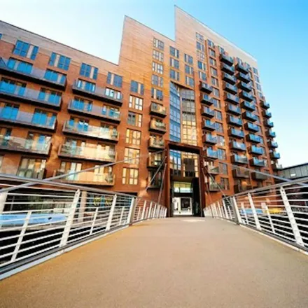 Image 5 - Out of the Woods, Granary Wharf, 3 Wharf Approach, Leeds, LS1 4GL, United Kingdom - Apartment for rent