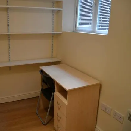 Rent this 1 bed apartment on 92 Colum Road in Cardiff, CF10 3EE