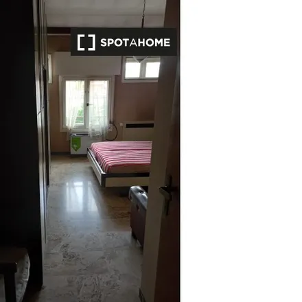 Rent this 6 bed room on Commissariato Due Torri - San Francesco in Via de' Coltellini, 21