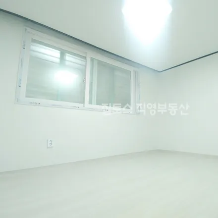Rent this 2 bed apartment on 서울특별시 은평구 불광동 345-38