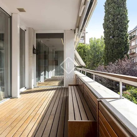 Image 3 - Carrer de Pau Claris, 108, 08007 Barcelona, Spain - Apartment for rent