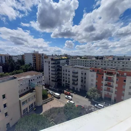 Rent this 1 bed apartment on 38 Rue Paul Verlaine in 69100 Villeurbanne, France