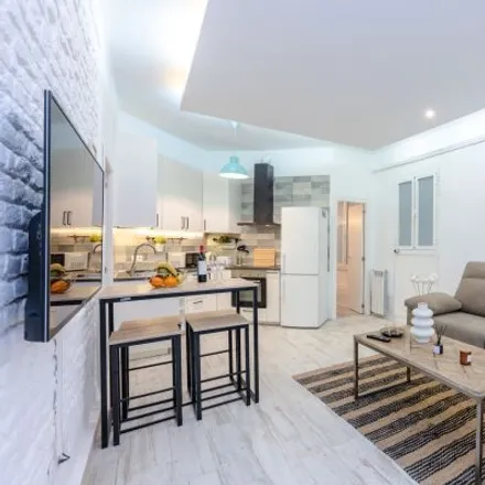 Rent this 5 bed apartment on Calle de Menorca in 30, 28009 Madrid