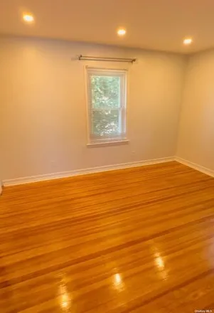 Rent this 1 bed house on 626 Stewart Avenue in Village of New Hyde Park, NY 11040