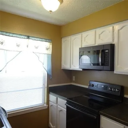 Image 2 - 9808 Ibis Ln, Conroe, Texas, 77385 - House for rent