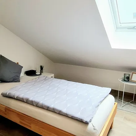 Rent this 4 bed duplex on Stadlwiesen in 94431 Pilsting, Germany