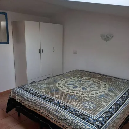 Rent this 5 bed townhouse on Via Carlo Alberto Dalla Chiesa 13 in 00061 Anguillara Sabazia RM, Italy