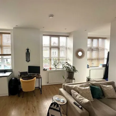 Image 3 - 25 Whippendell Road, Holywell, WD18 7LT, United Kingdom - Apartment for sale