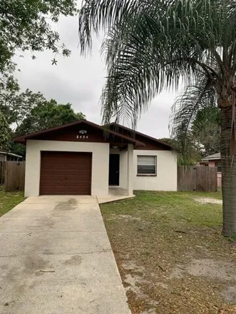 Buy this 3 bed house on 8578 North Orangeview Avenue in Tampa, FL 33617