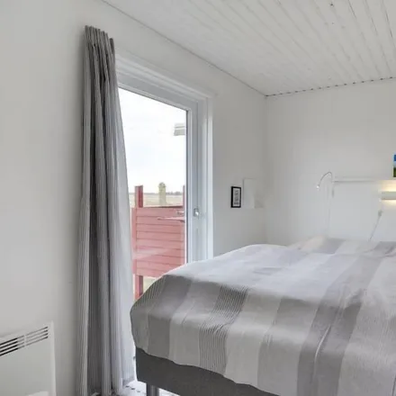 Rent this 1 bed house on Rømø Church in Havnebyvej, 6792 Rømø