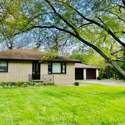 Buy this 3 bed house on 39099 North Delany Road in Wadsworth, Lake County